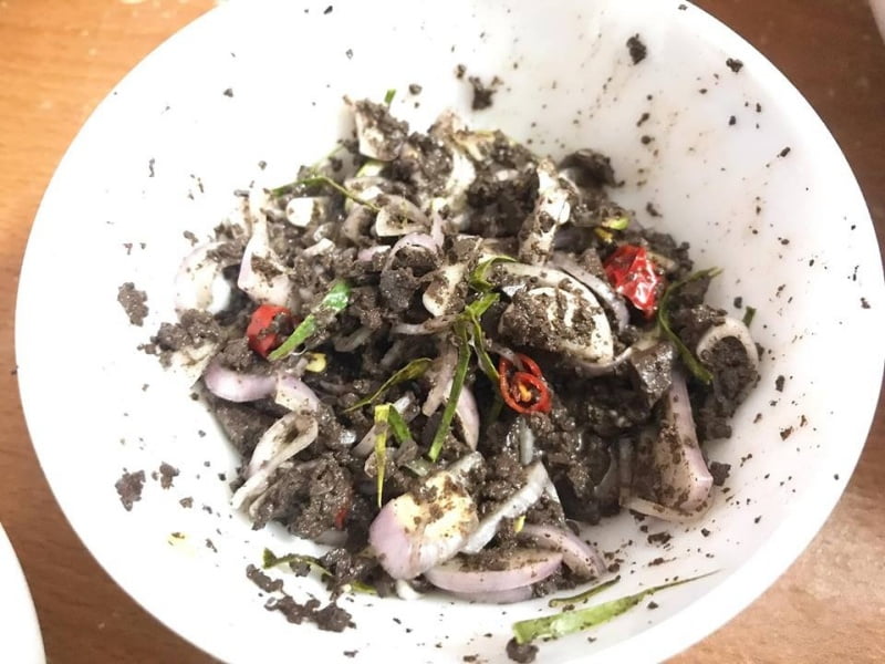 bua-chieu-chieu-dai-ca-nha-voi-mon-lau-ga-com-ruou4