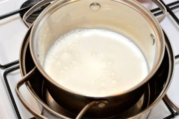 Bạn có thể tự làm sữa chua tại nhà